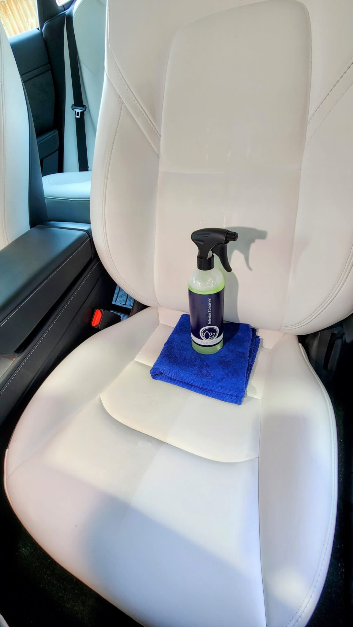 נוזל לניקוי פנים הרכב 750מ"ל Nanolex Interior Cleaner