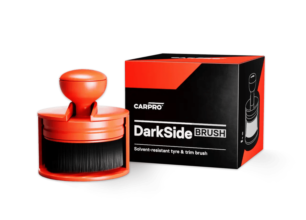 מברשת ליישום נוזל הגנה לצמיגים CARPRO DarkSide Applicator