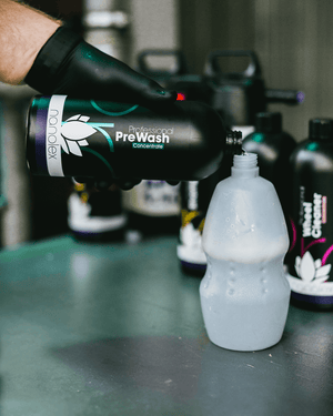 שמפו מקציף קדם שטיפה לרכב Nanolex Professional Shampoo