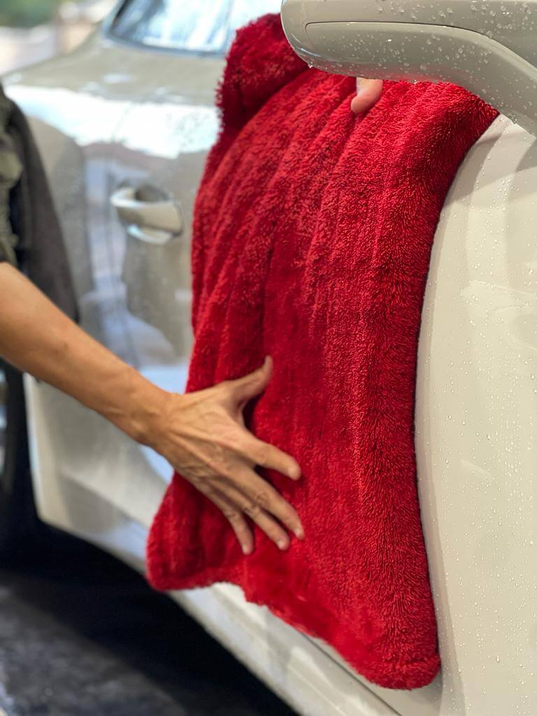 מגבת ייבוש לרכב , מגבת מיקרופייבר לרכב , ג'ילדה לרכב