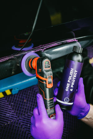 Nanolex One Polish & Protect – פוליש והגנה לצבע הרכב בצעד אחד